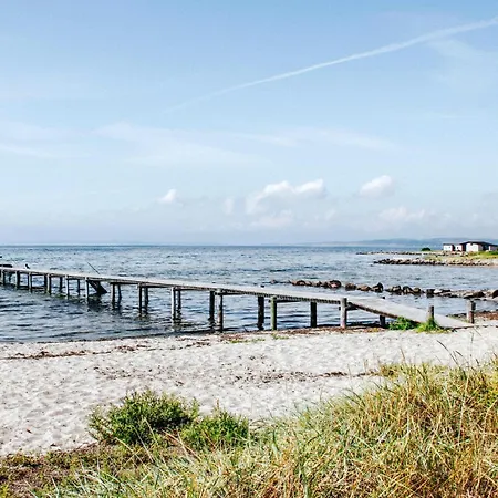 Dom wakacyjny Stunning In With Sauna