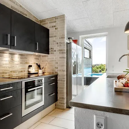 Dom wakacyjny Stunning In With Sauna *