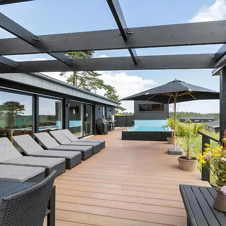 Dom wakacyjny Stunning In With Sauna